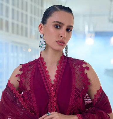 <strong>SOBIA NAZIR - LUXURY LAWN '26</strong>