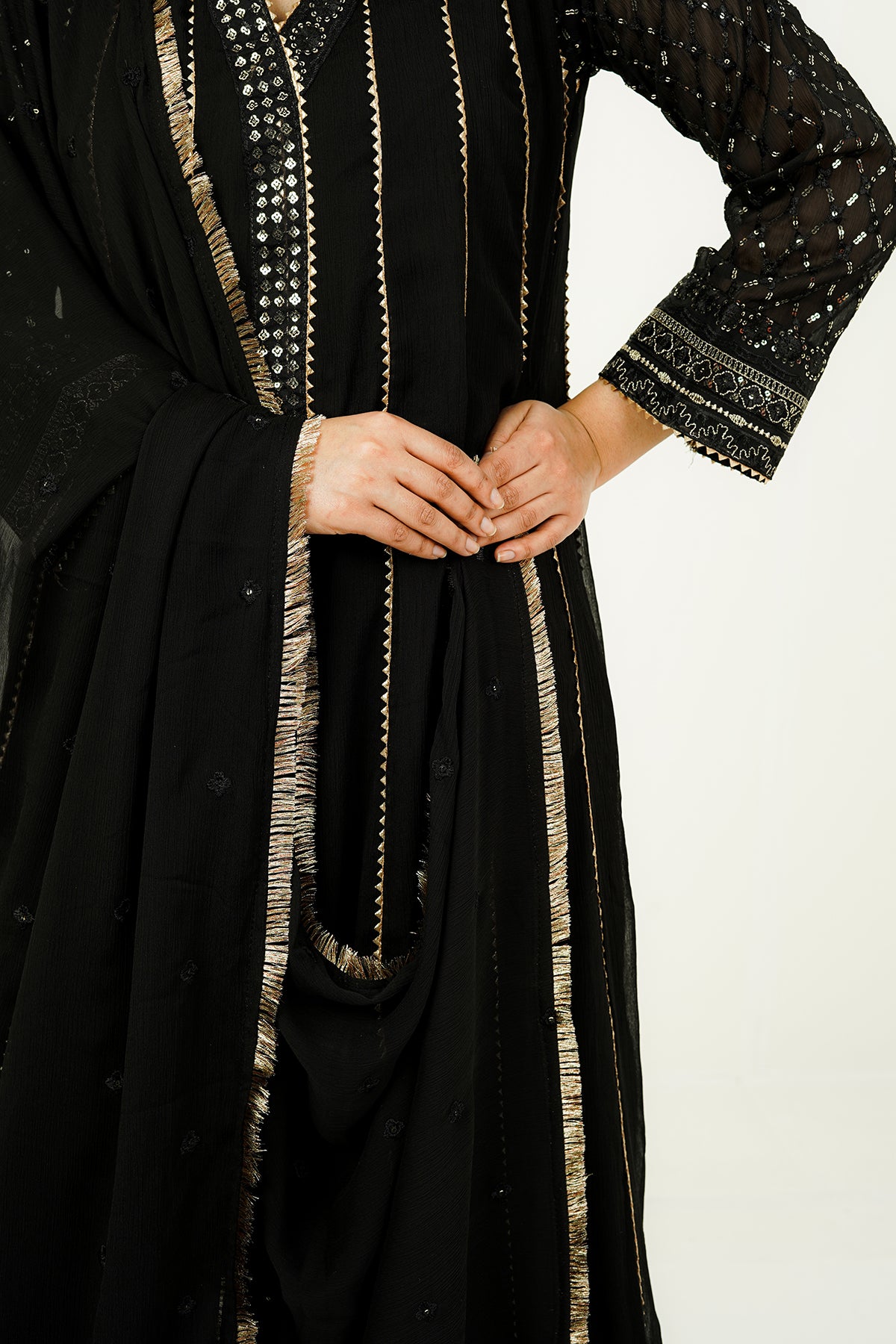 RIVAH | EMBROIDERED CHIFFON SUIT