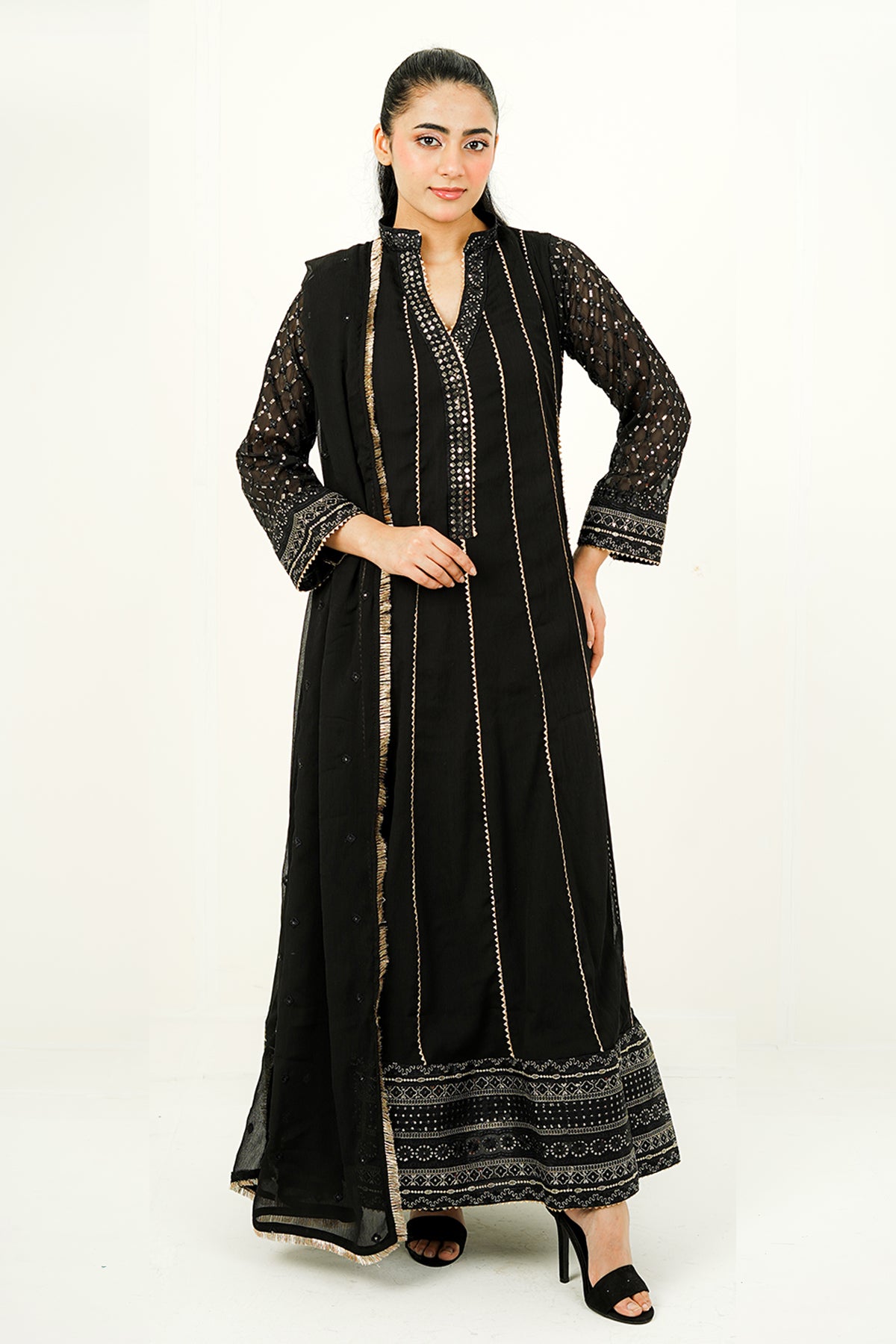 RIVAH | EMBROIDERED CHIFFON SUIT