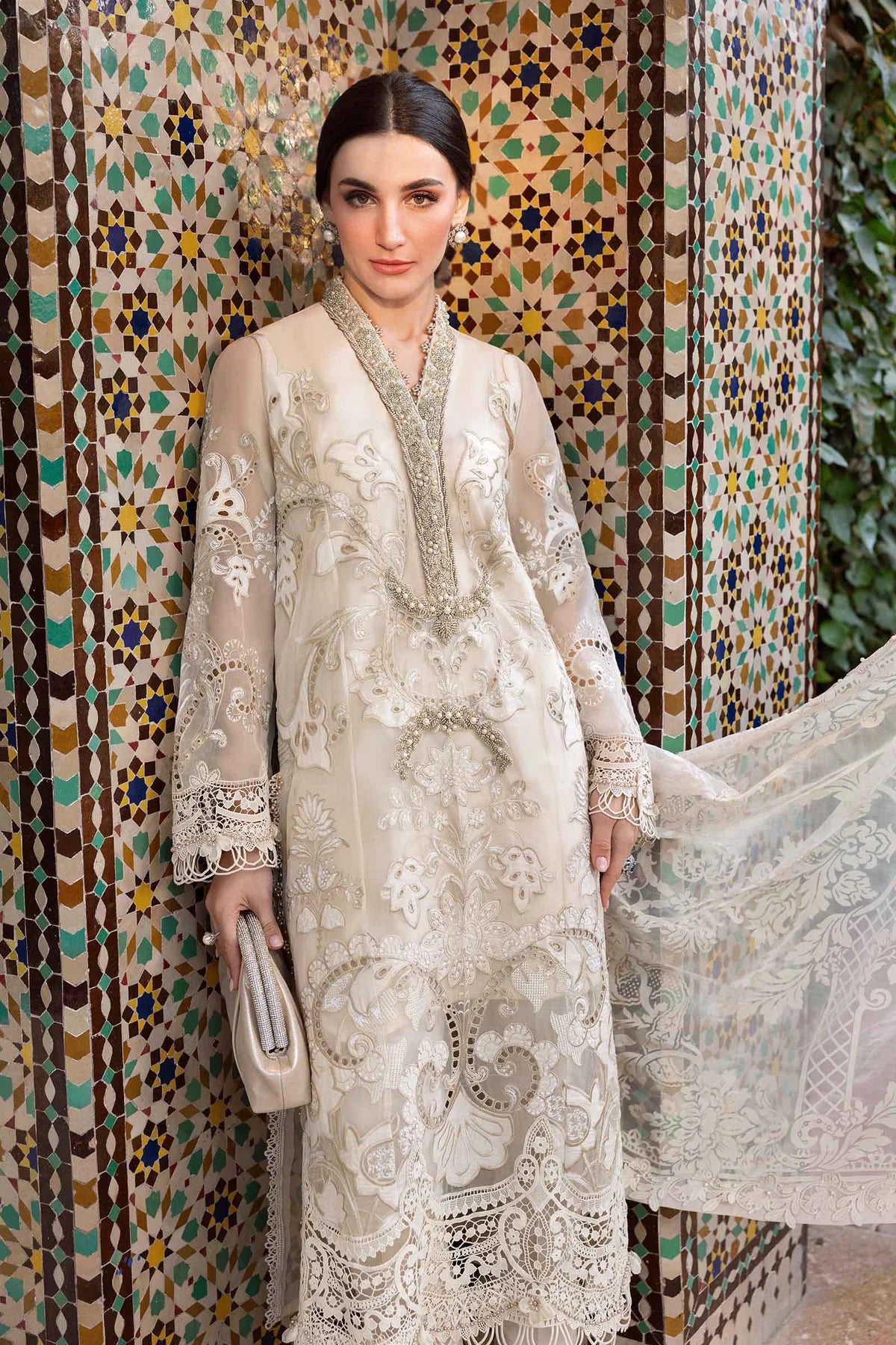 VOYAGE LUXE '25 | 3 PIECE | ORGANZA SUIT | D-2506-A