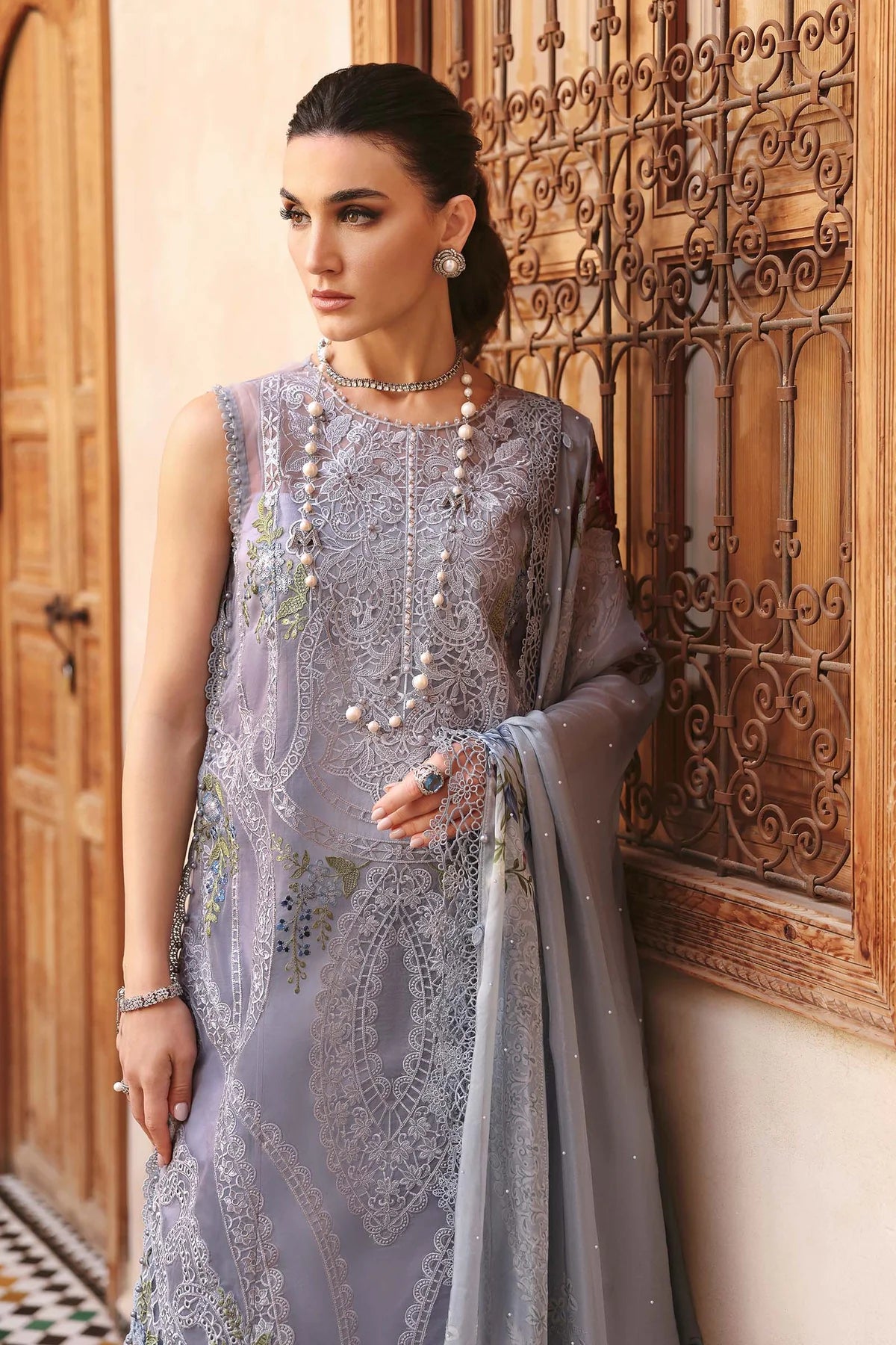 VOYAGE LUXE '25 | 3 PIECE | ORGANZA SUIT | D-2509-B