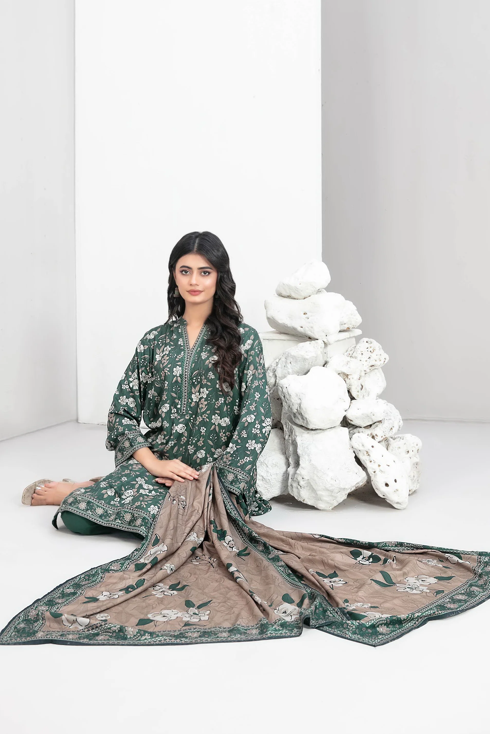 NYHA | 3 PIECE | STAPLE SUIT | D-4767