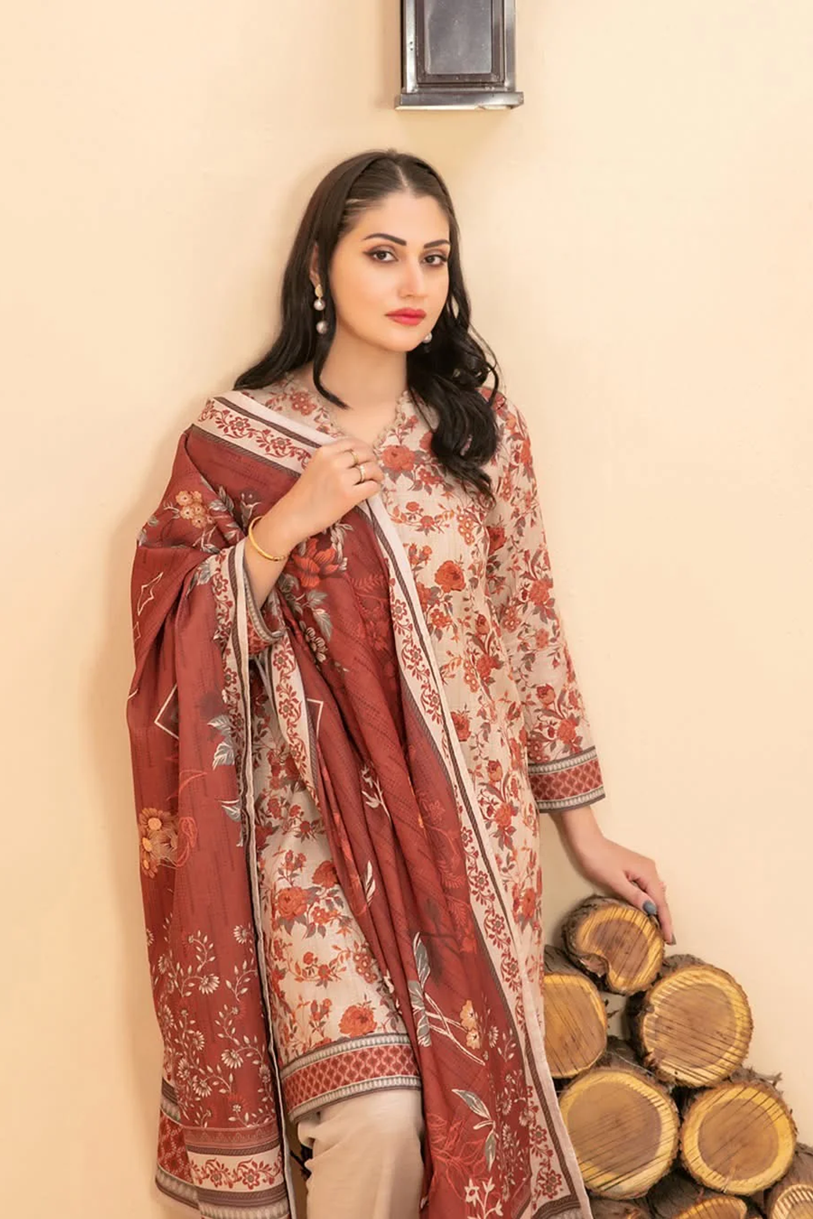 RAHAF | 3 PIECE | KHADDAR SUIT | D-4781