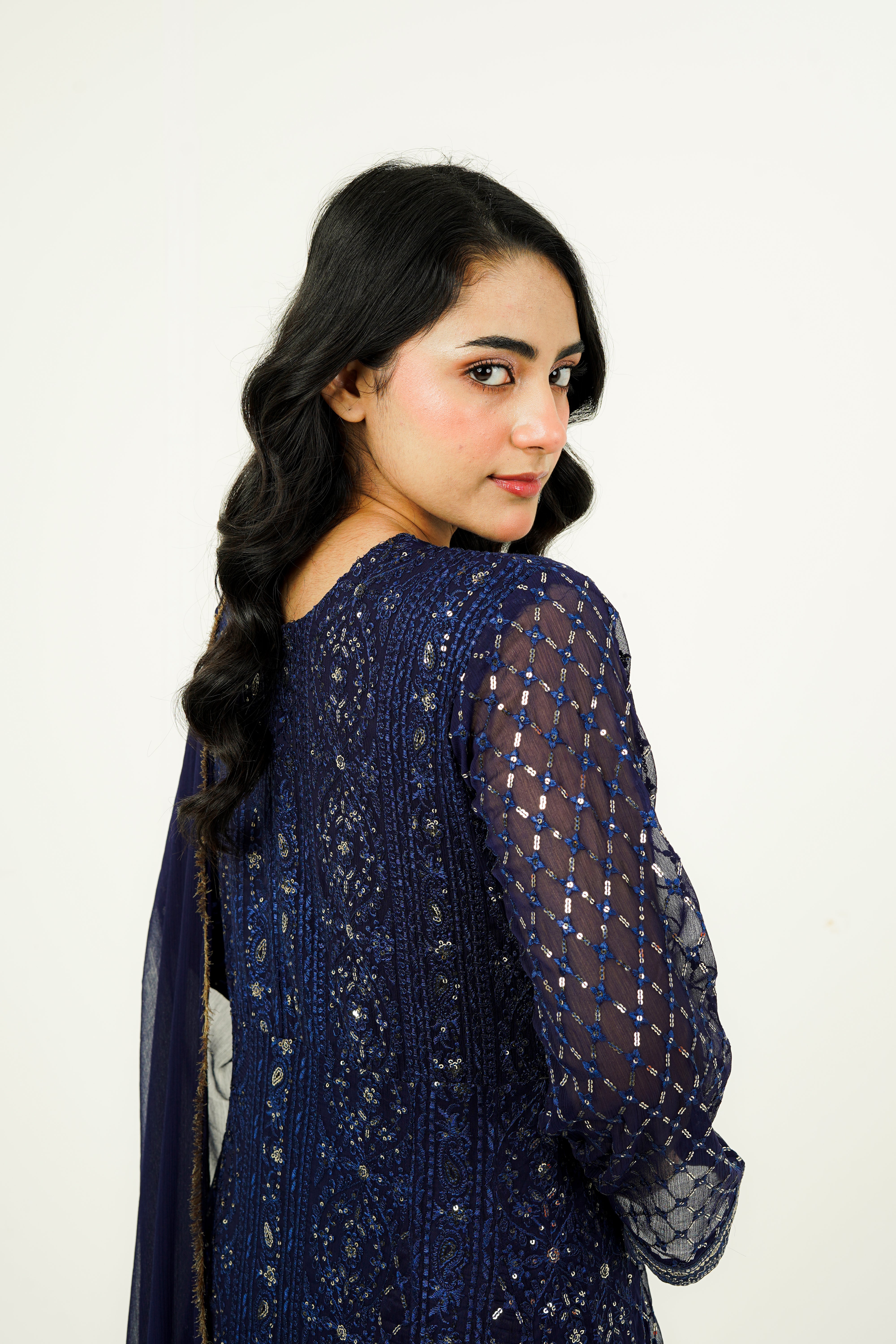NISAARA | EMBROIDERED CHIFFON SUIT
