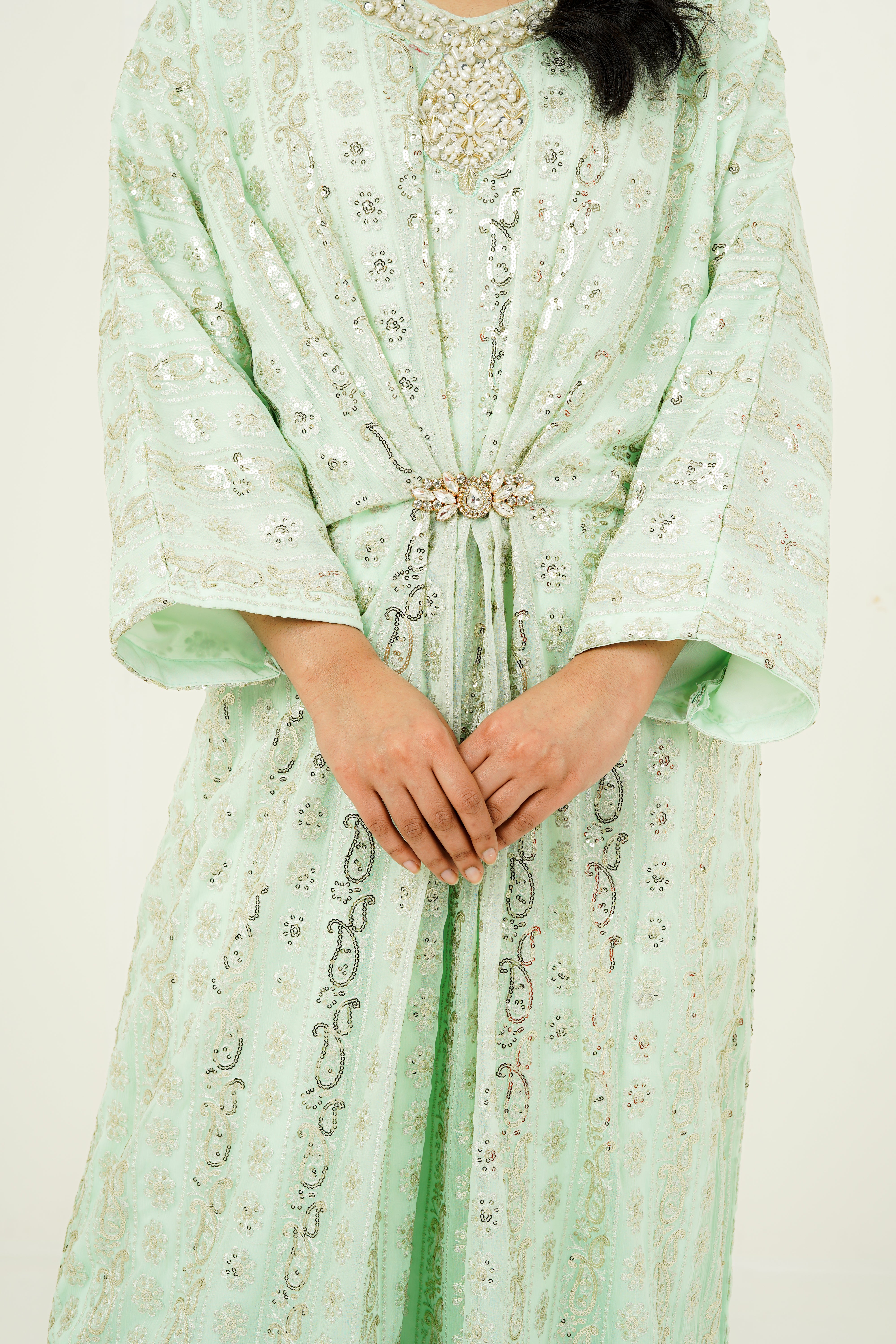 ARIZAH | EMBROIDERED CHIFFON SUIT