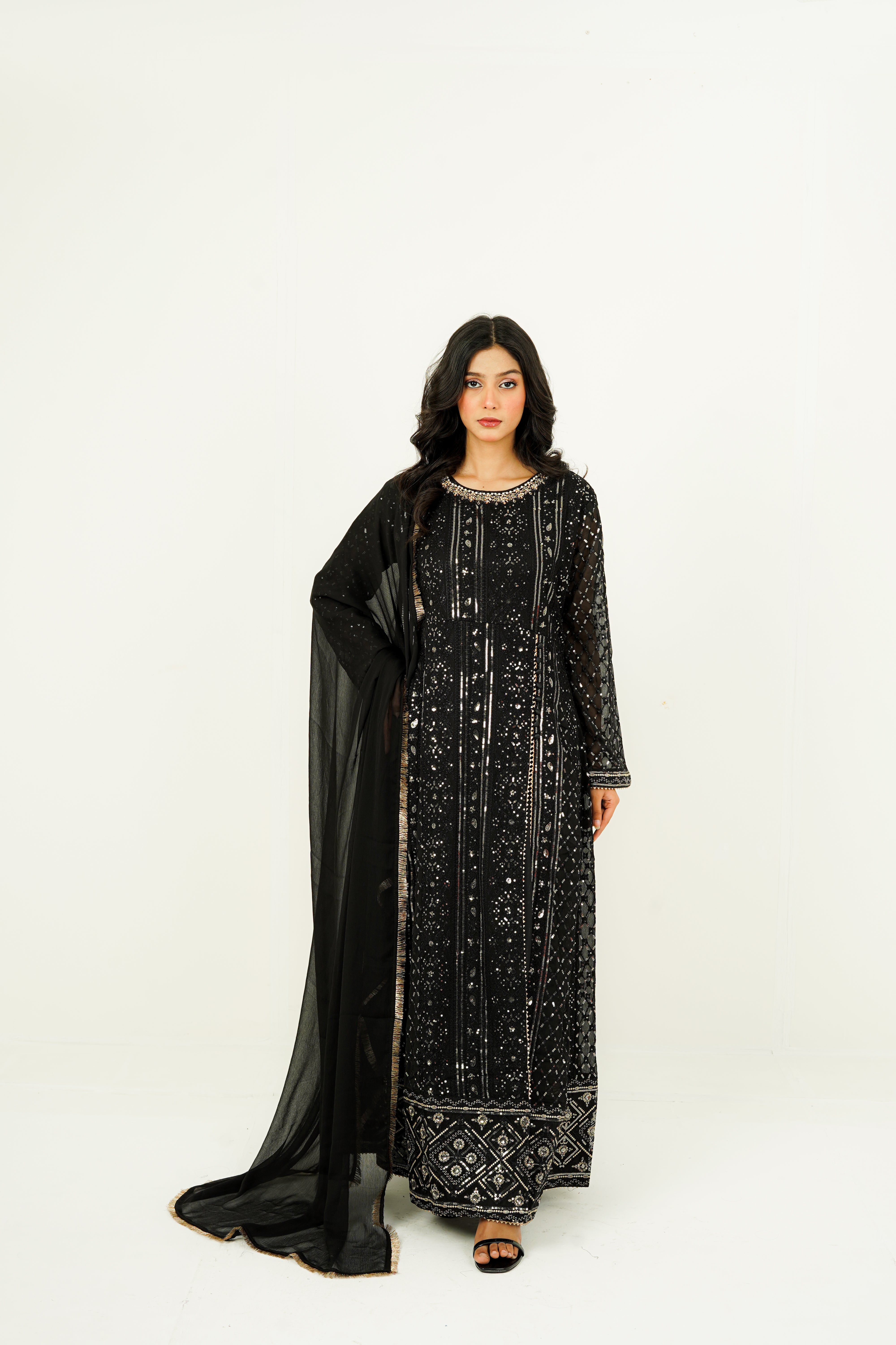 ZEHRA | EMBROIDERED CHIFFON SUIT