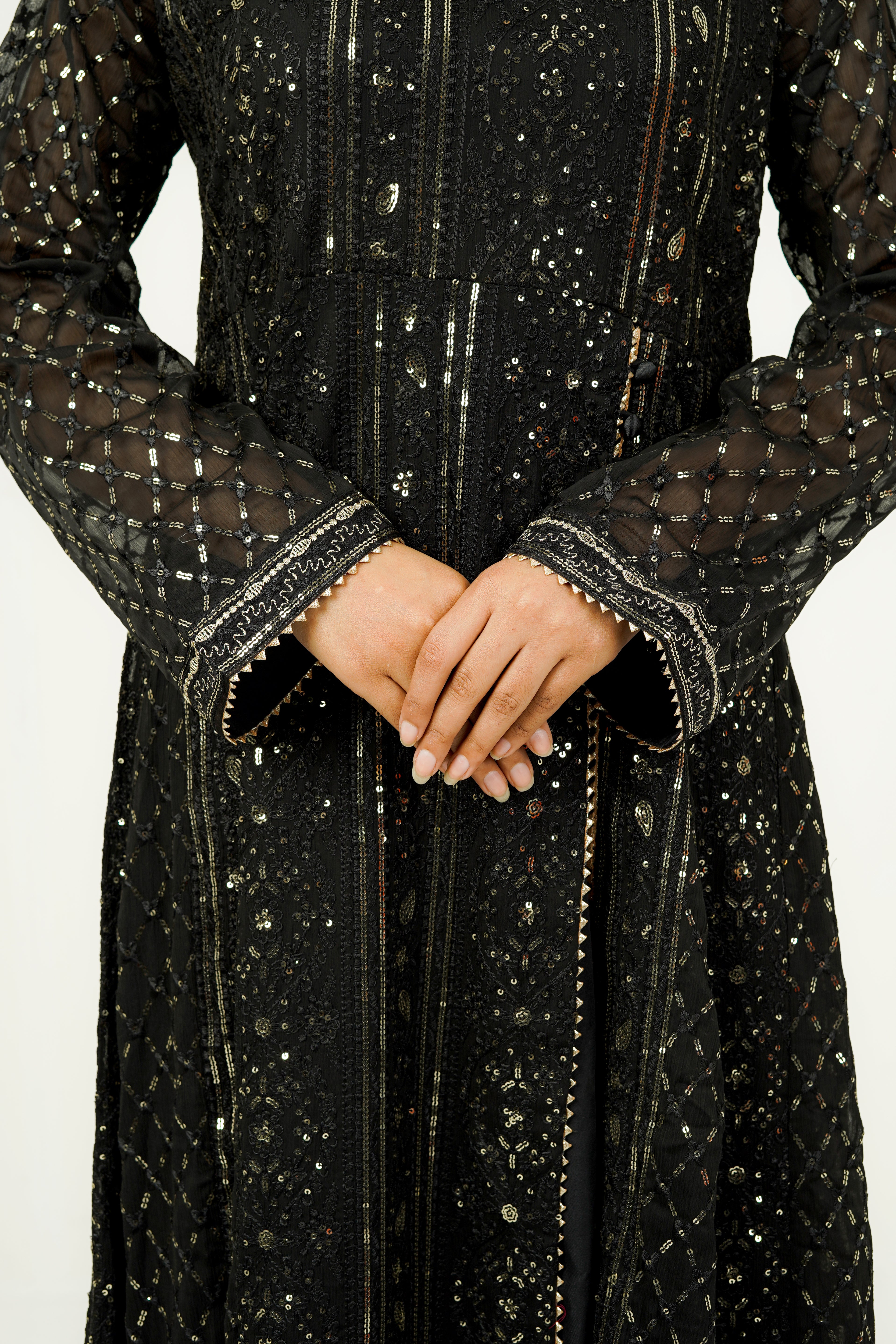 ZEHRA | EMBROIDERED CHIFFON SUIT