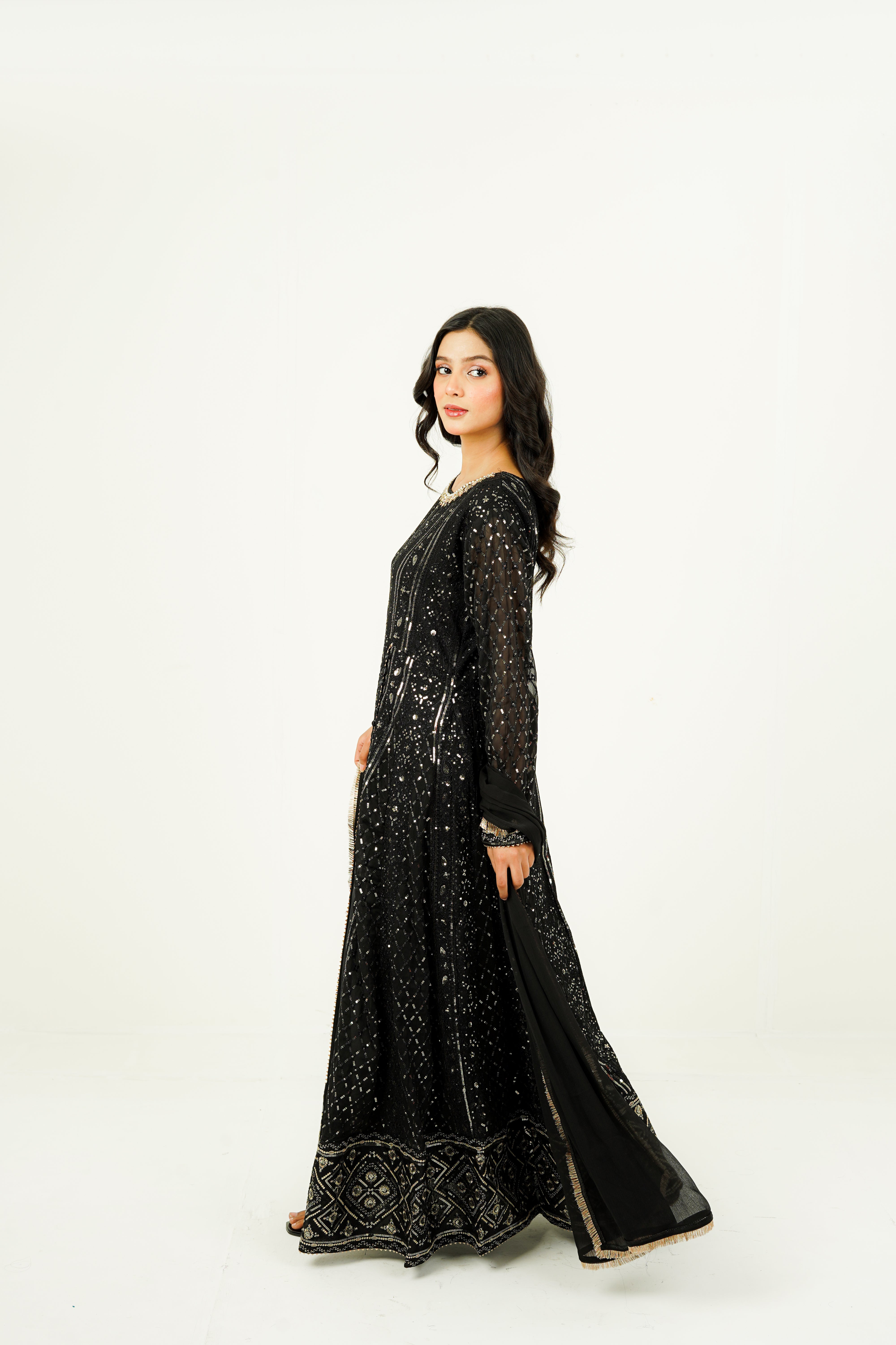 ZEHRA | EMBROIDERED CHIFFON SUIT