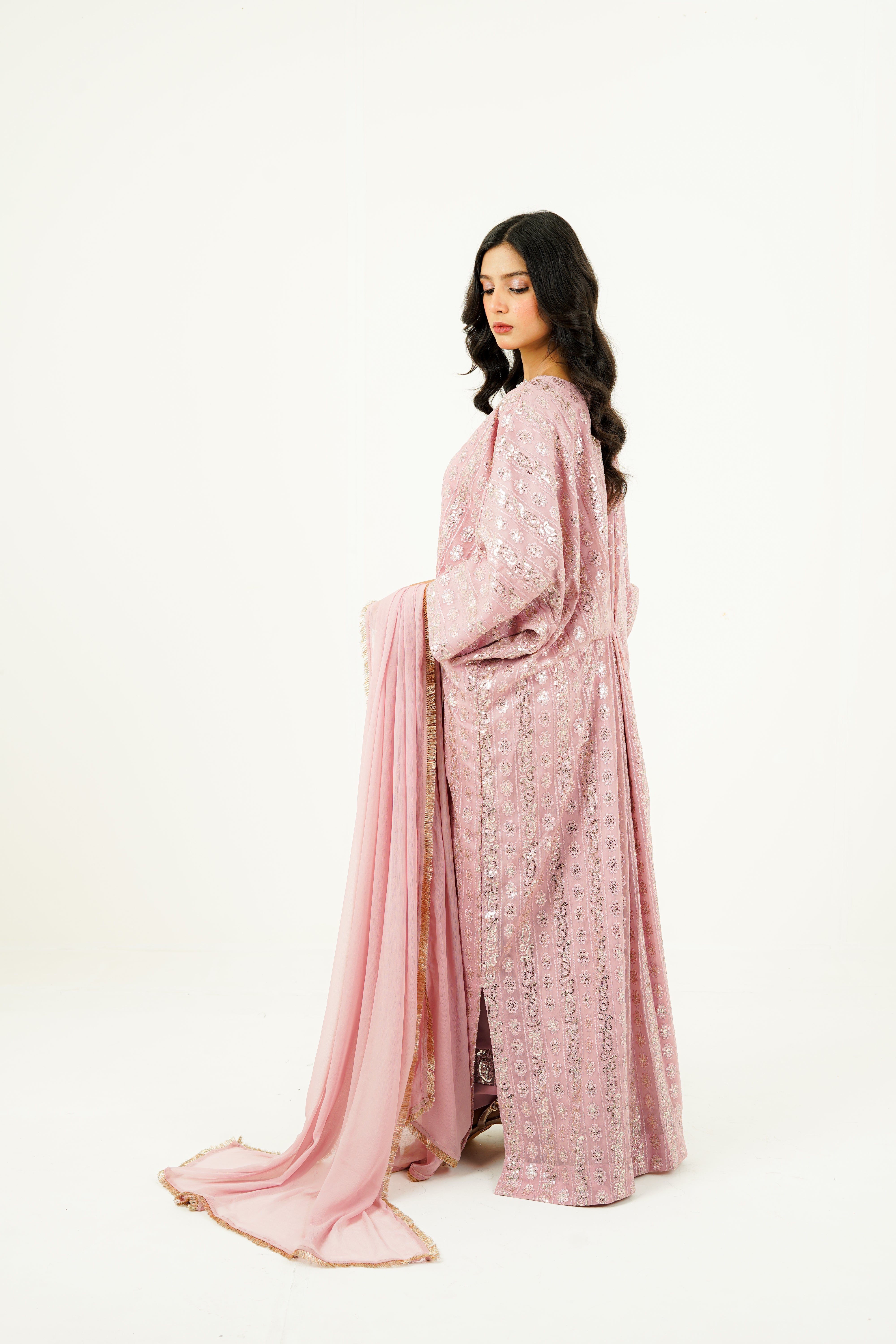 ARIZAH | EMBROIDERED CHIFFON SUIT