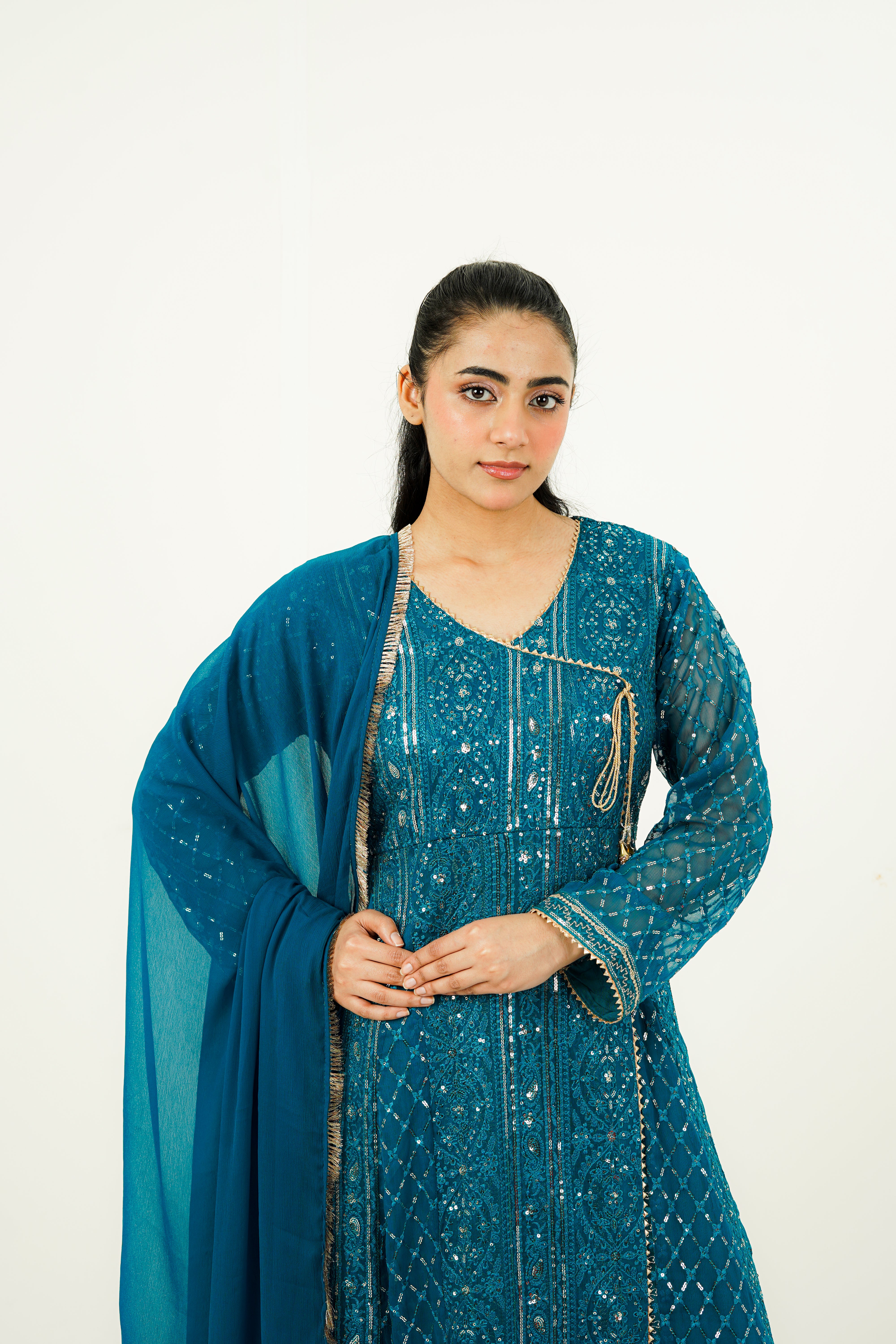 NISAARA | EMBROIDERED CHIFFON SUIT