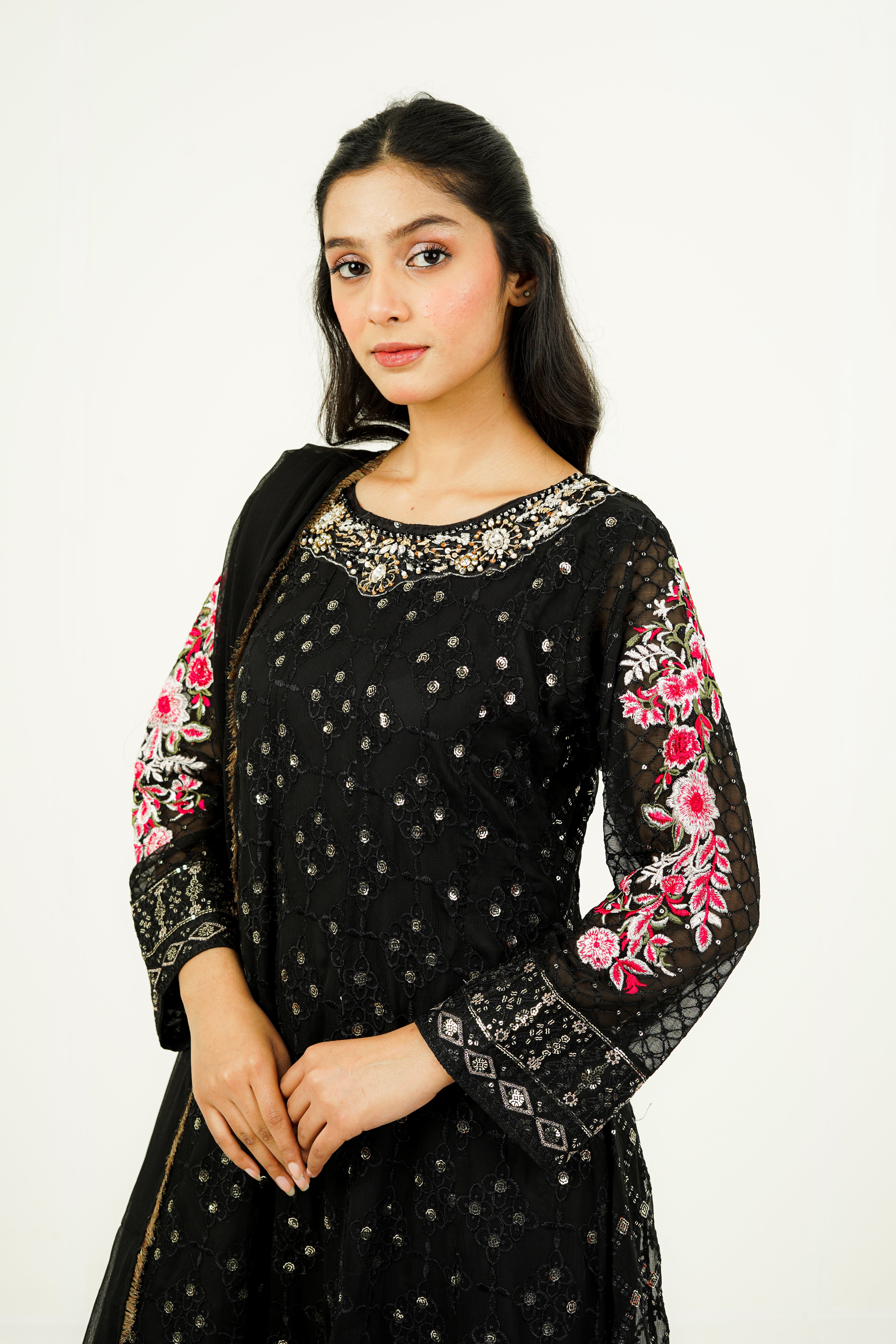 MEHVAH | EMBROIDERED CHIFFON SUIT
