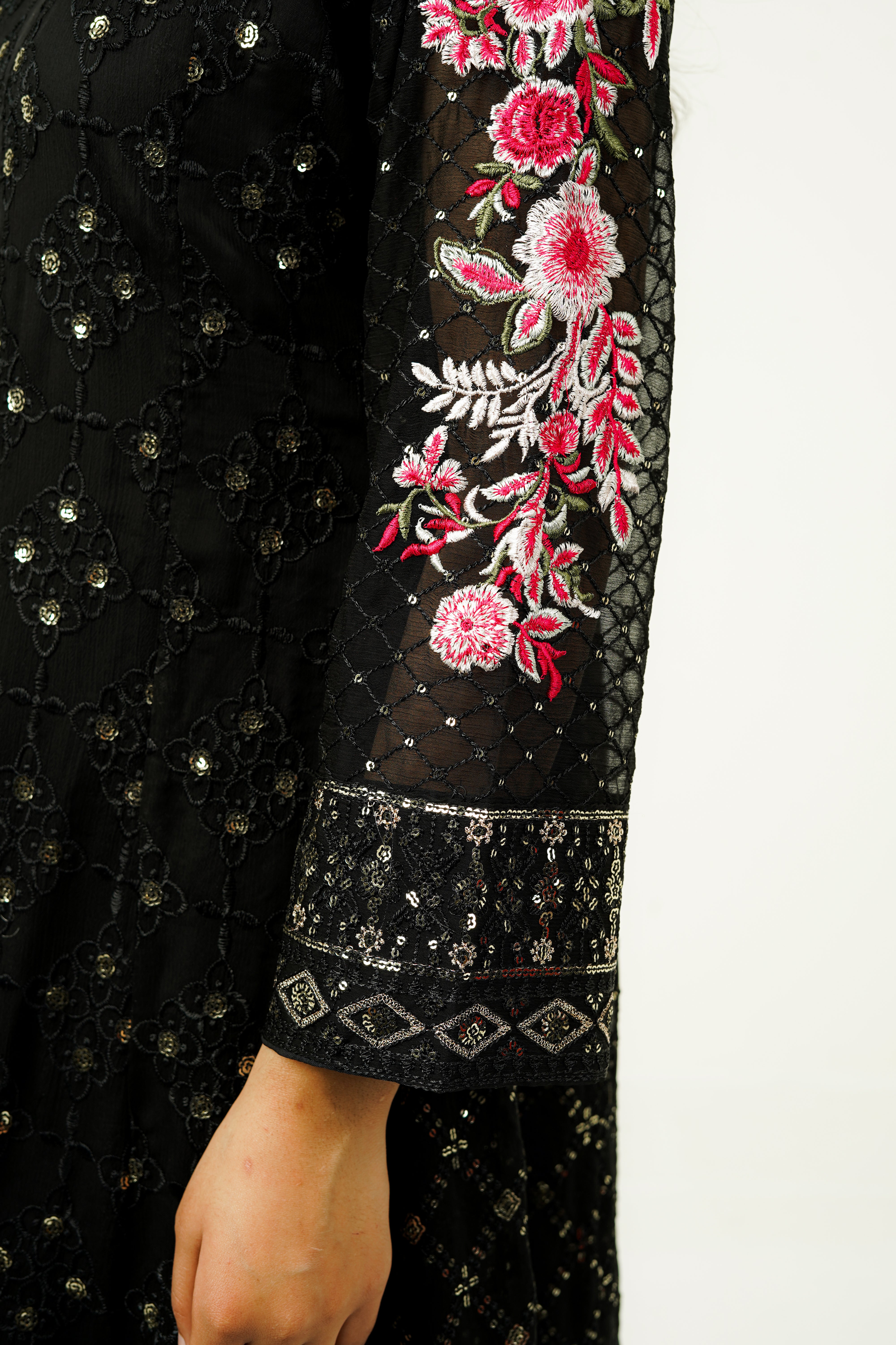 MEHVAH | EMBROIDERED CHIFFON SUIT