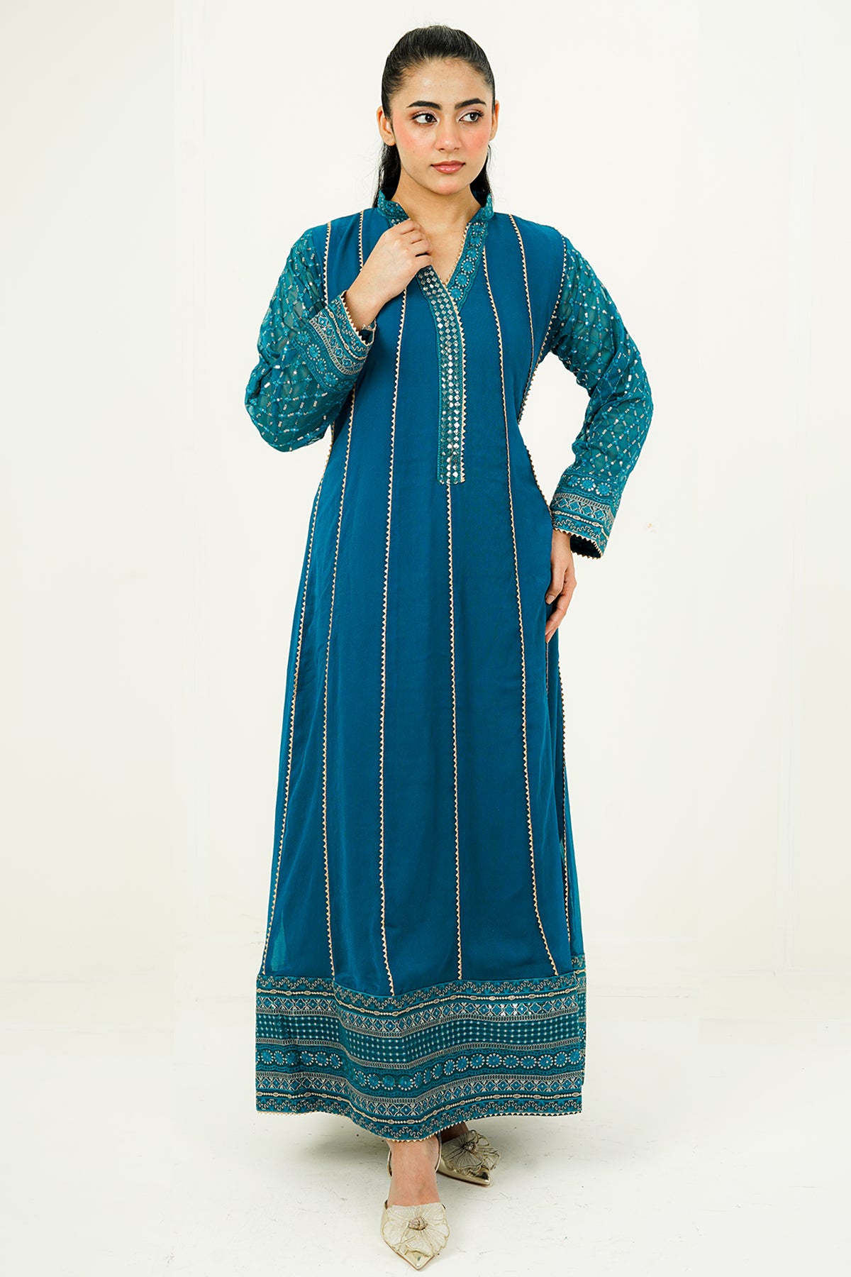 RIVAH | EMBROIDERED CHIFFON SUIT