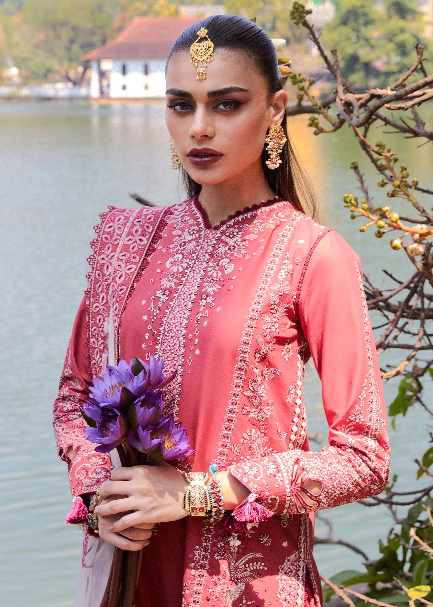 LUXURY LAWN '25 | 3 PIECE | LAWN SUIT | FLARE
