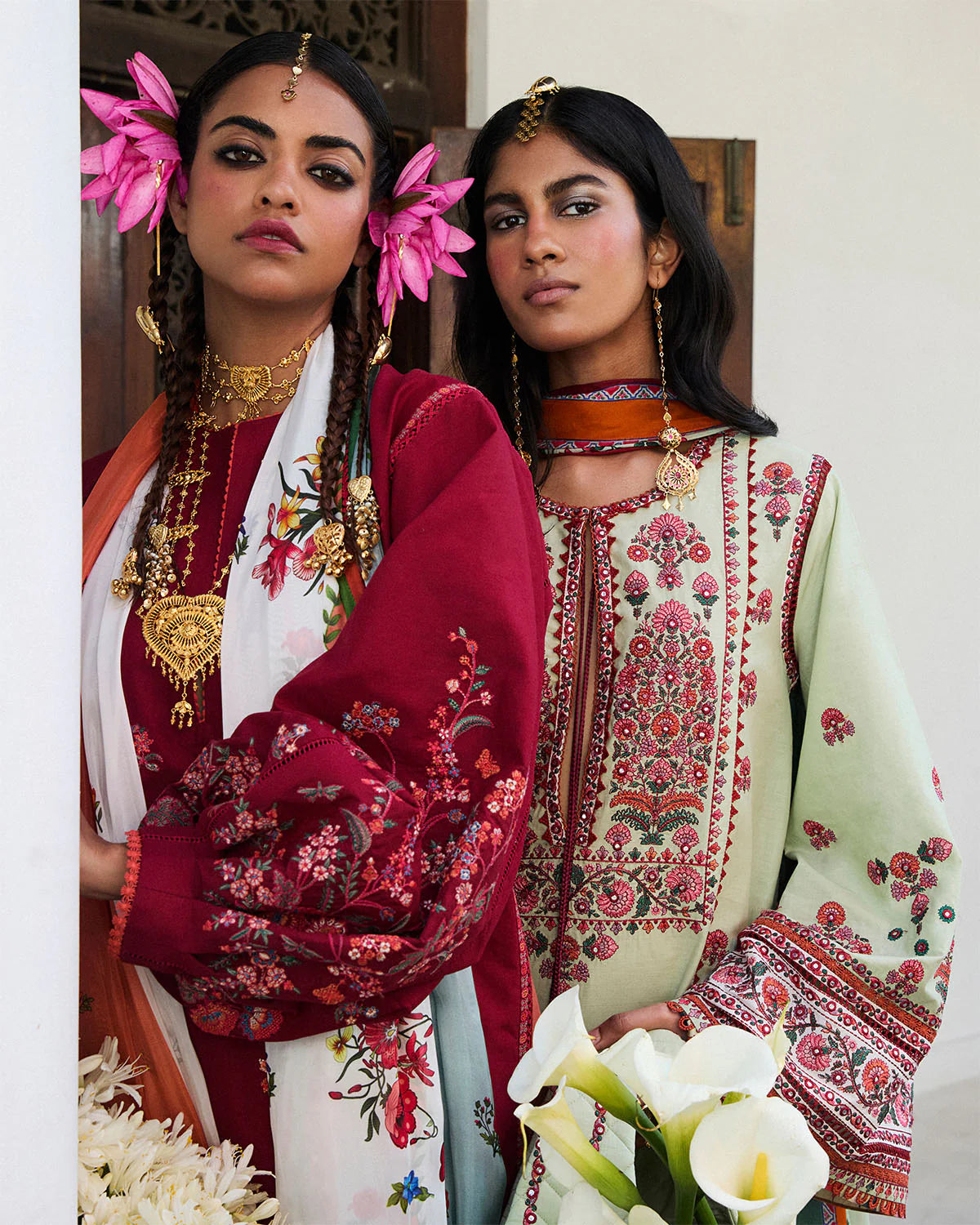 JUGNU | 3 PIECE | EMBROIDERED COTTON SUIT | KUNAR